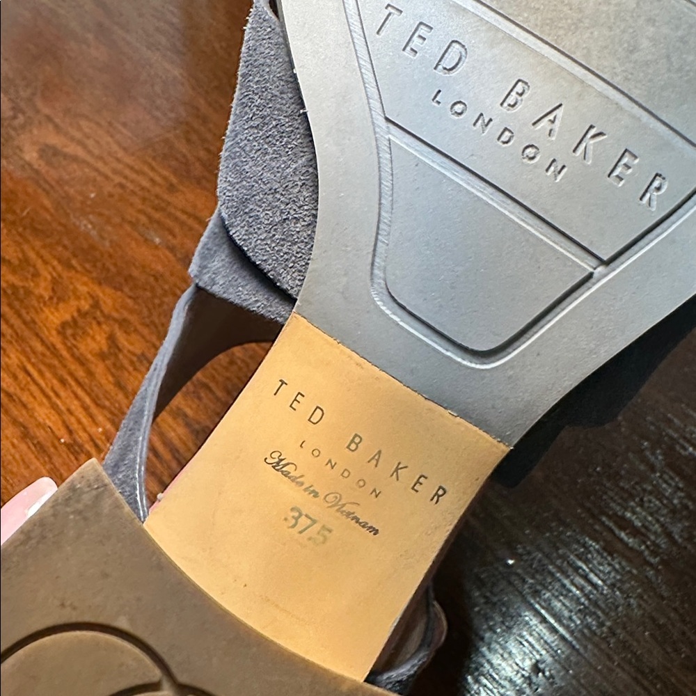 Ted Baker London Black Suede Mule Heeled Sandal Pop of Color Size 37.5 - Picture 8 of 9